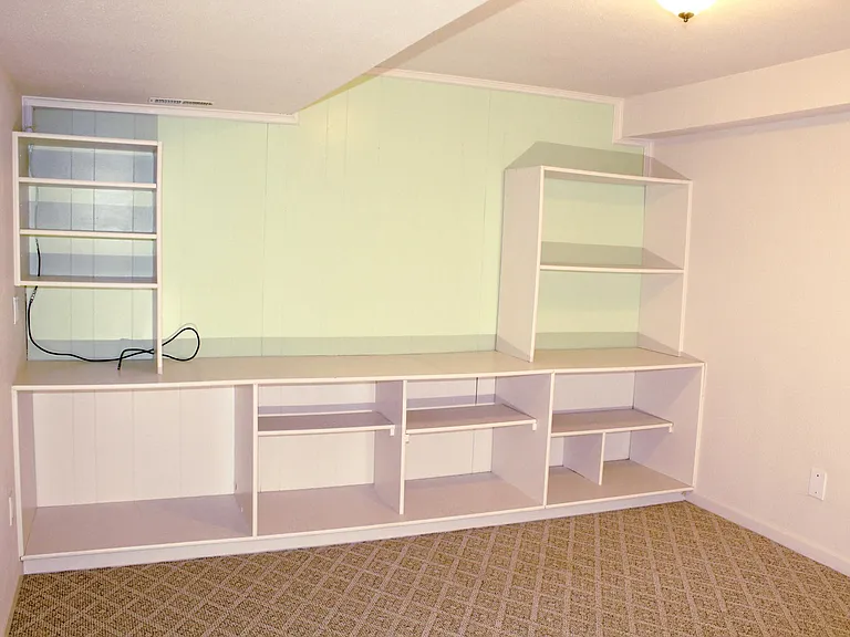 135 Apple Way — Photo 11