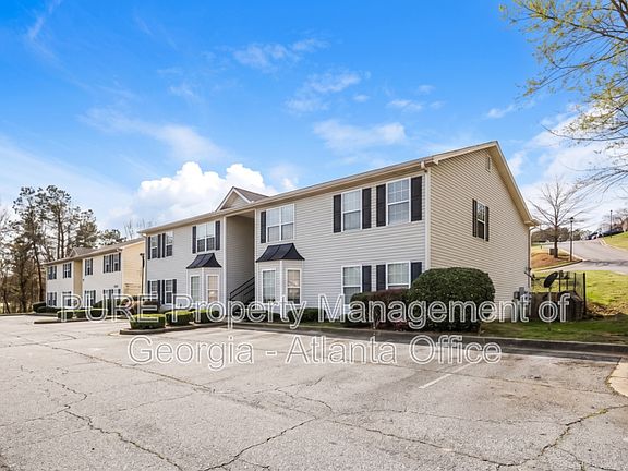 2nd image of 1706 Stonehaven Cir Unit 1706