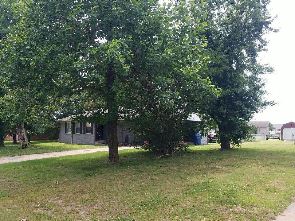 825 David Ln, Sikeston, MO 63801 Zillow