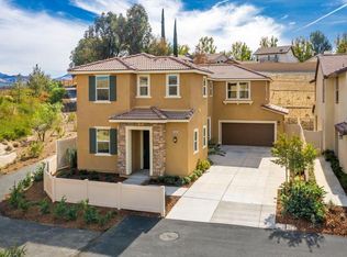 26801 Trestles Dr, Santa Clarita, CA 91351