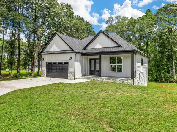 149 Shop St, Wellford, SC 29385