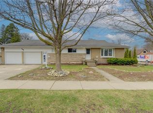 196 Lourdes St, Waterloo, ON