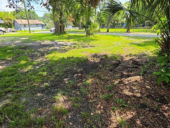 2nd image of 547 LIVE OAK AVENUE LOT 18