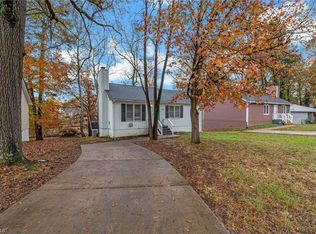 3521 Fiesta Dr, Greensboro, NC 27406