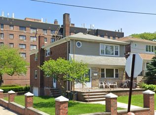1503 201st St FLOOR 2, Bayside, NY 11360