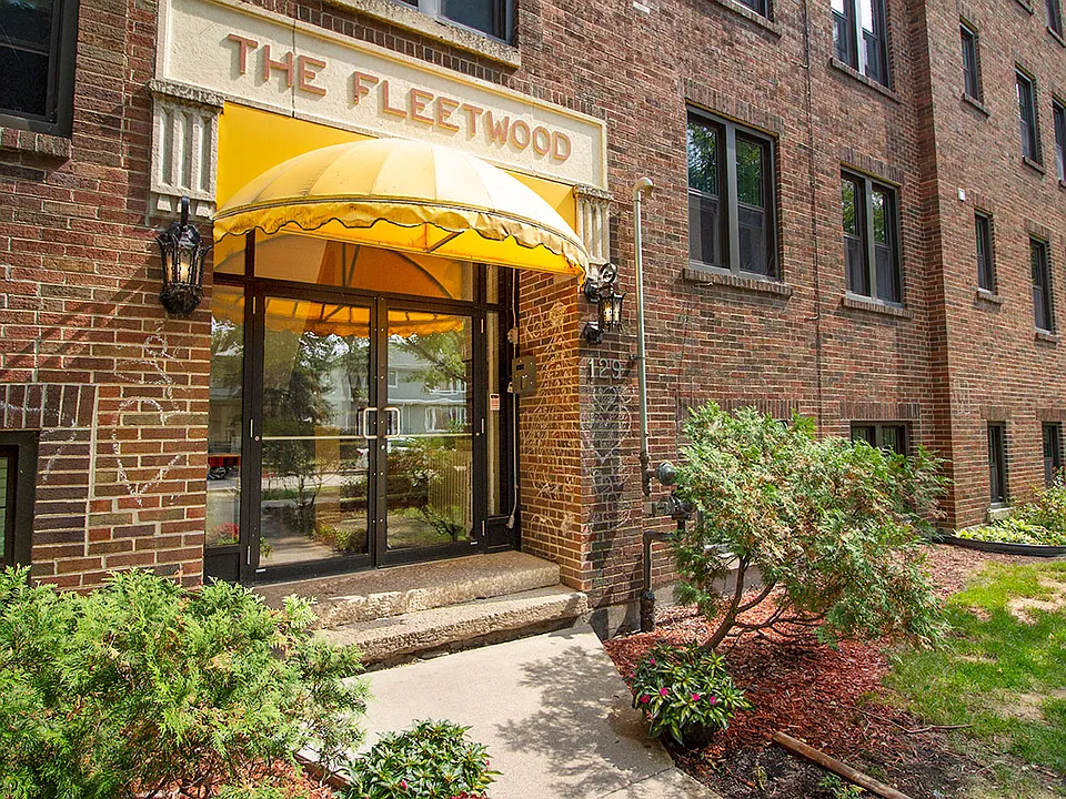 129 Lenore St #16