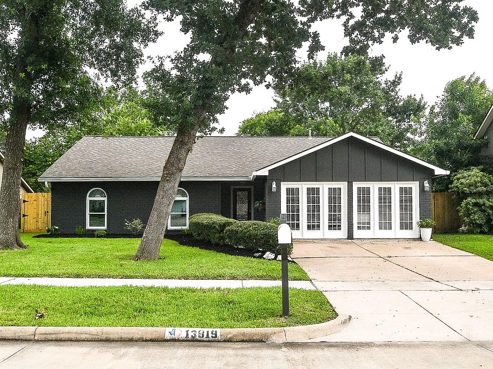 1st image of 13819 Ivymount Dr
