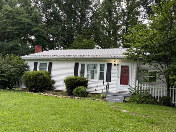 102 Long View Ave, Jonesborough, TN 37659