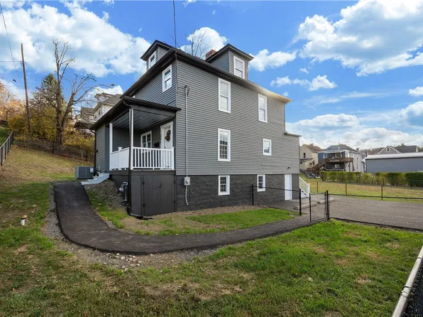 202 Lincoln Ave, Canonsburg, PA 15317