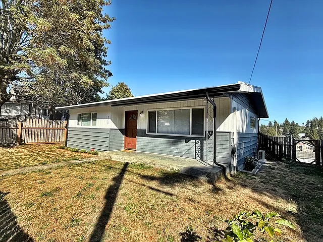 120 N Cambrian Ave