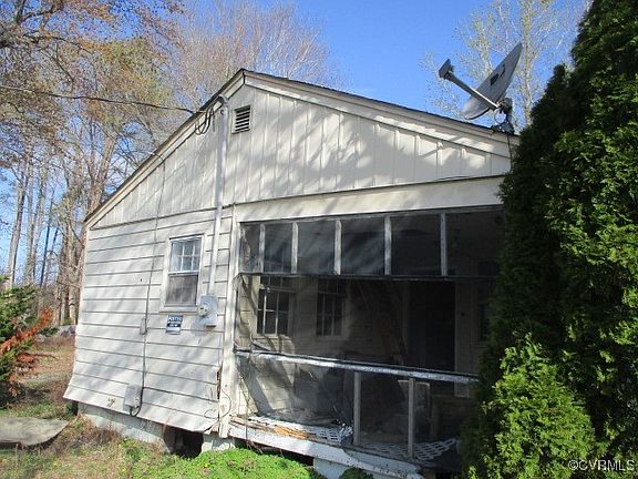 3rd image of 3283 Luttrellville Ln