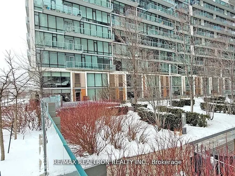 39 Queens Quay E #734 — Photo 25
