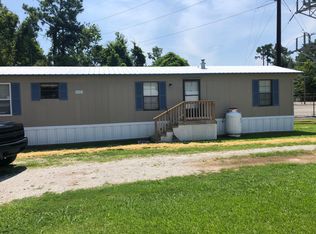 835 Sandridge Rd, Hubert, NC 28539