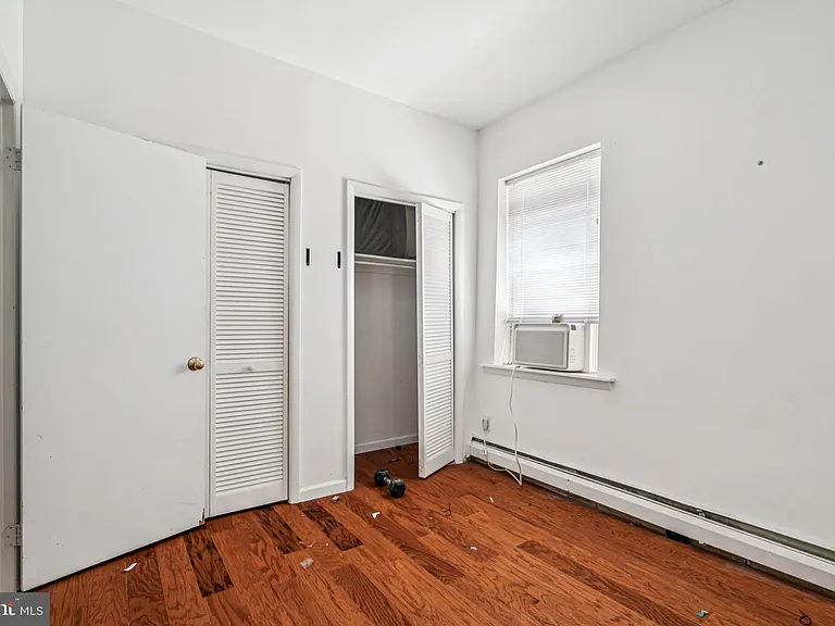 1917 Spring Garden St #2 — Photo 6