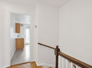 215 Hawaii Ave NE #2, Washington, DC 20011