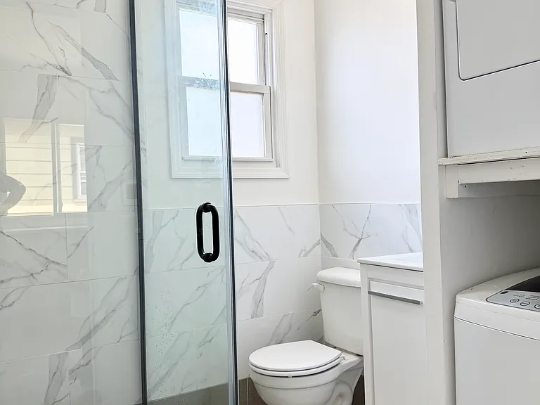 164 Bruckner Ave #2 — Photo 18