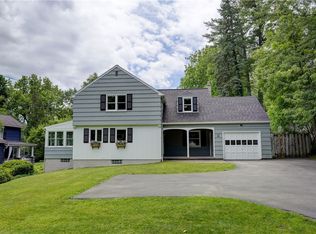 17 W Jefferson Rd, Pittsford, NY 14534