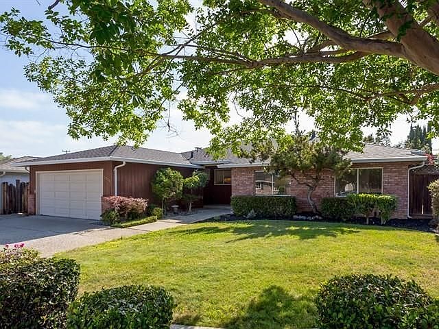 1st image of 3370 Fawn Dr