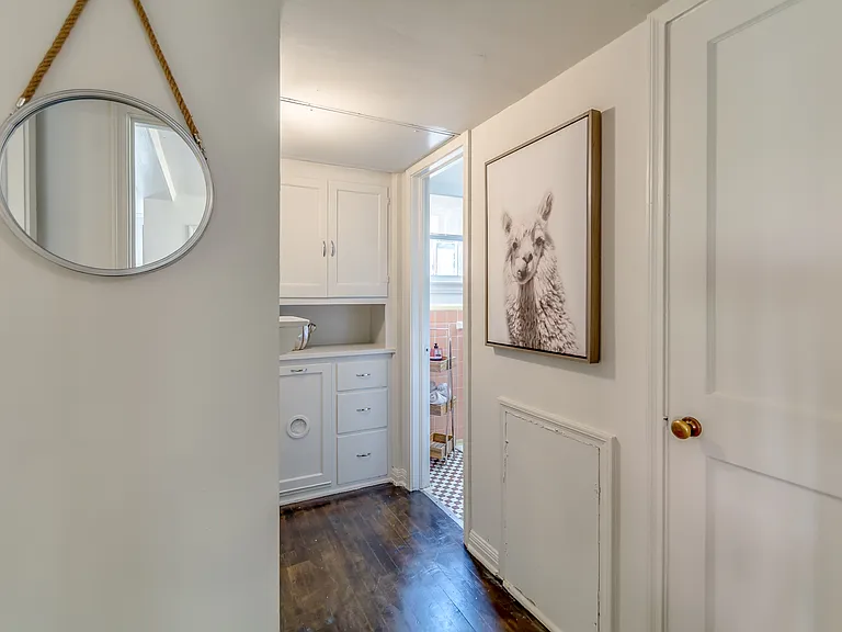 Urban Living in our Kessler Park Apartment Homes — Photo 39