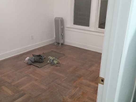 2nd image of 1244 Stratford Ave #2