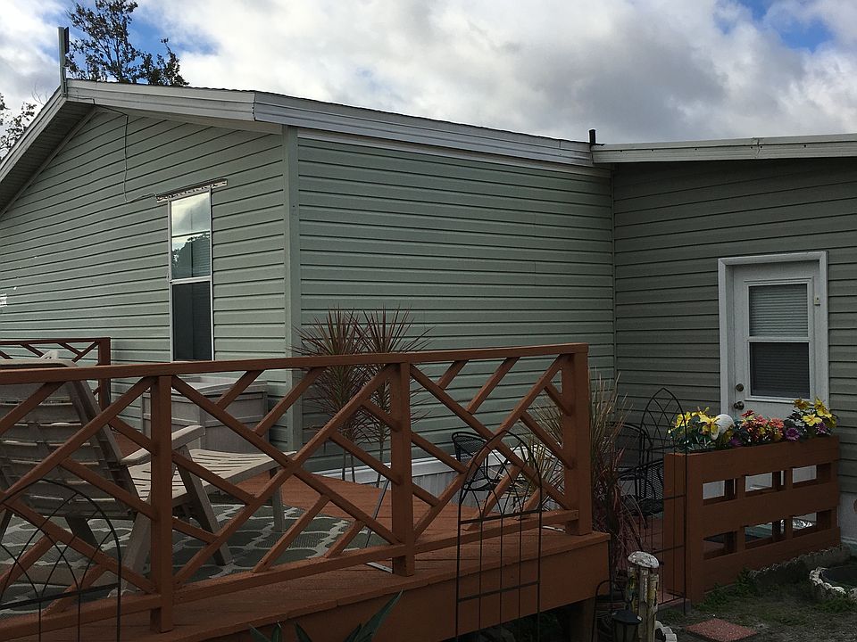 Deck/patio/bonus room 