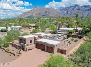 6890 N Pomelo Dr, Tucson, AZ 85704