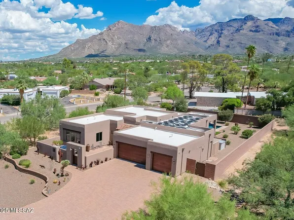 6890 N Pomelo Dr, Tucson, AZ 85704