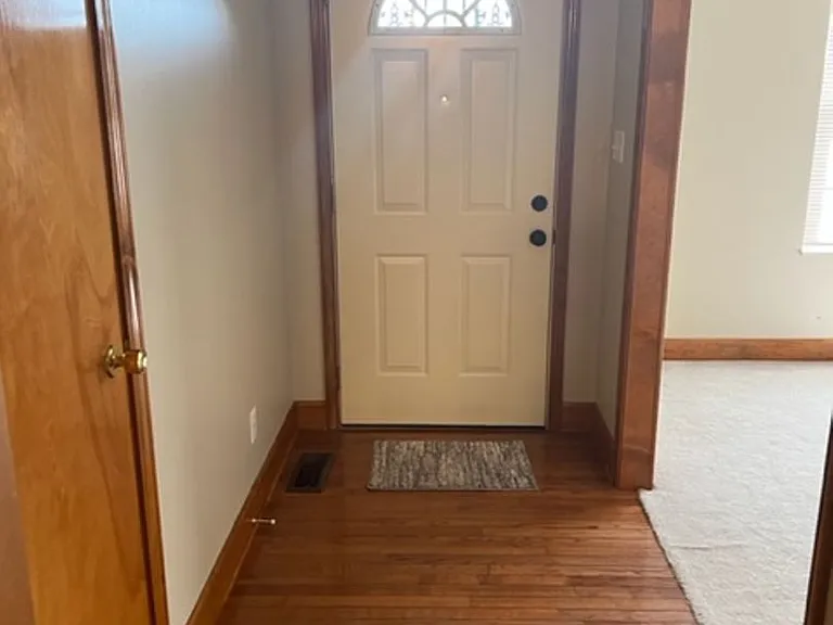 1201 Heartland Dr — Photo 3