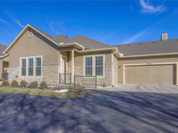 15608 S Church St #1503, Olathe, KS 66062