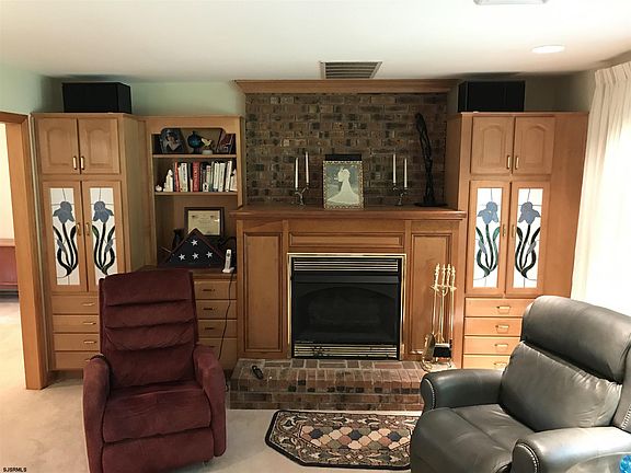 4th image of 103 Sterling Dr