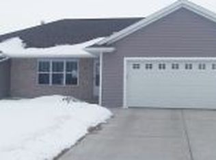 1959 Sinclair Dr, De Pere, WI 54115