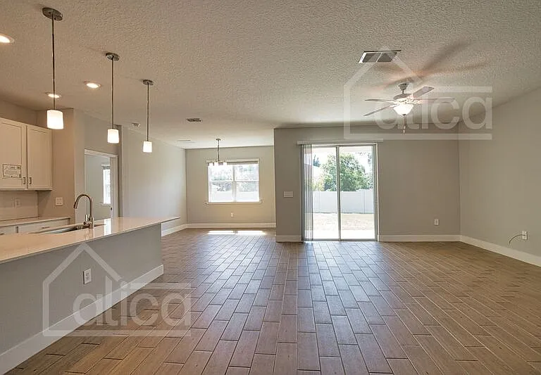 1610 Rada Ln — Photo 9