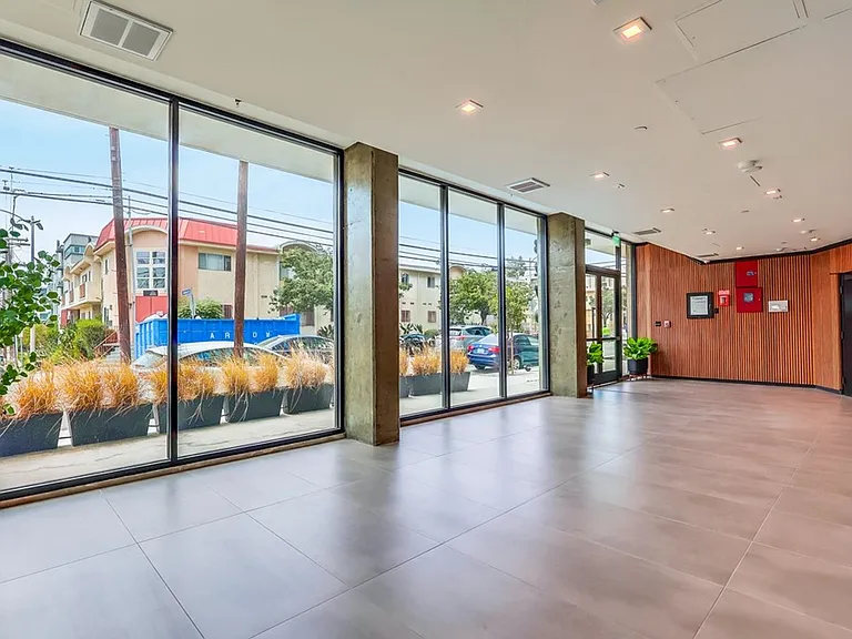 Lux Lofts LA — Photo 105