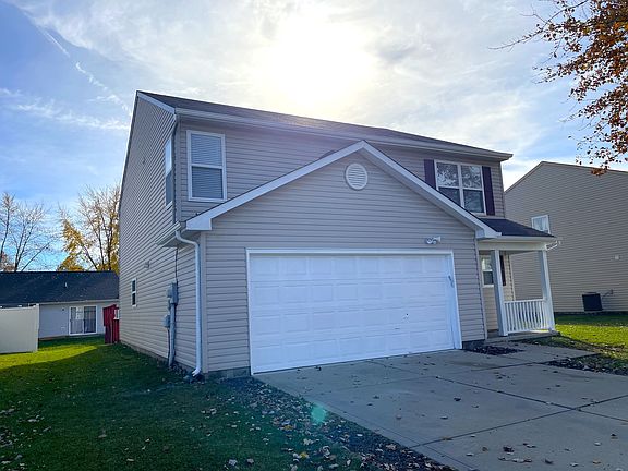 2nd image of 6709 Larkwood Ct