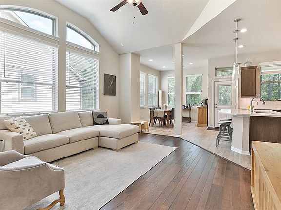 5th image of 252 Cheswood Forest Dr
