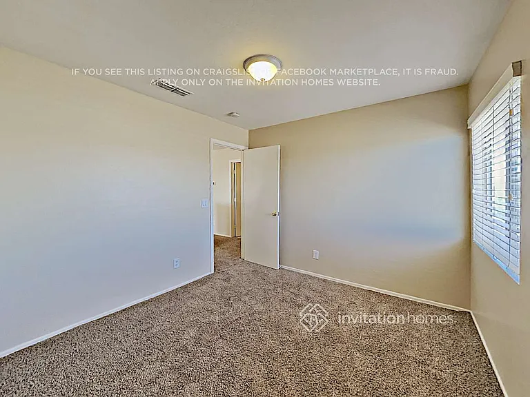 4434 N 111th Ln — Photo 12