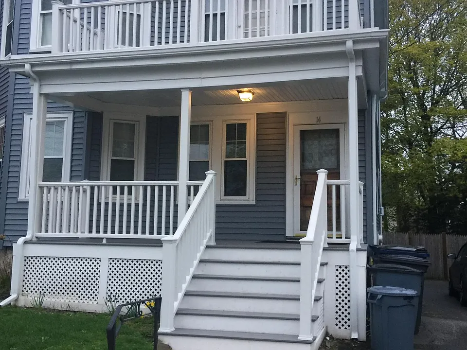 14 Elgin St #2