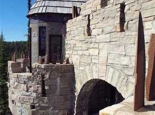 1018 Mogul Hill Rd, Sandpoint, ID 83864