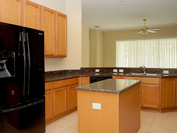 3rd image of 20211 Moss Hill Way