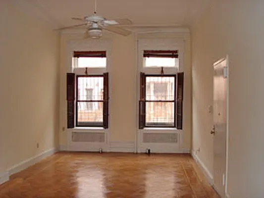 Rented by Corcoran | media 23