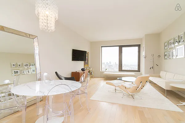 Rented by Owner | media 40