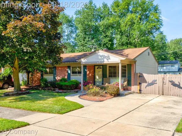 14040 Marvin St, Taylor, MI 48180