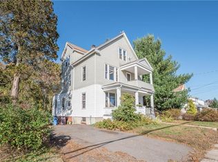 96 Hillcrest Ave, New Britain, CT 06053
