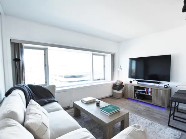 555 E William St APT 8G, Ann Arbor, MI 48104