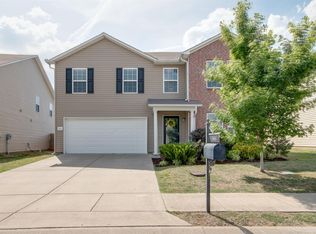 919 Creek Oak Dr, Murfreesboro, TN 37128
