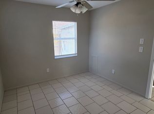 1895 Debbie St, Sarasota, FL 34231