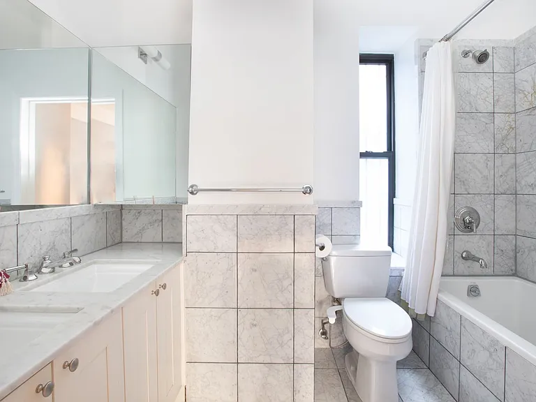 310 W 97th St #21 — Photo 7