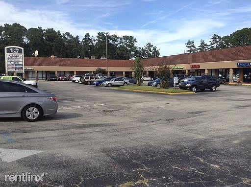 2nd image of 5393 Roosevelt Blvd Ste 8