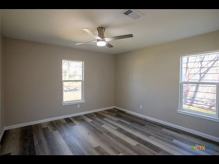805 E Polk Ave — Photo 6