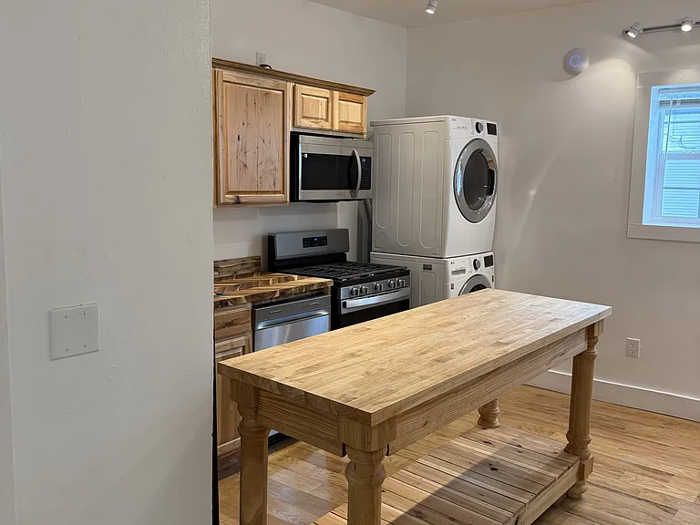 1120 W Mulberry St — Photo 18